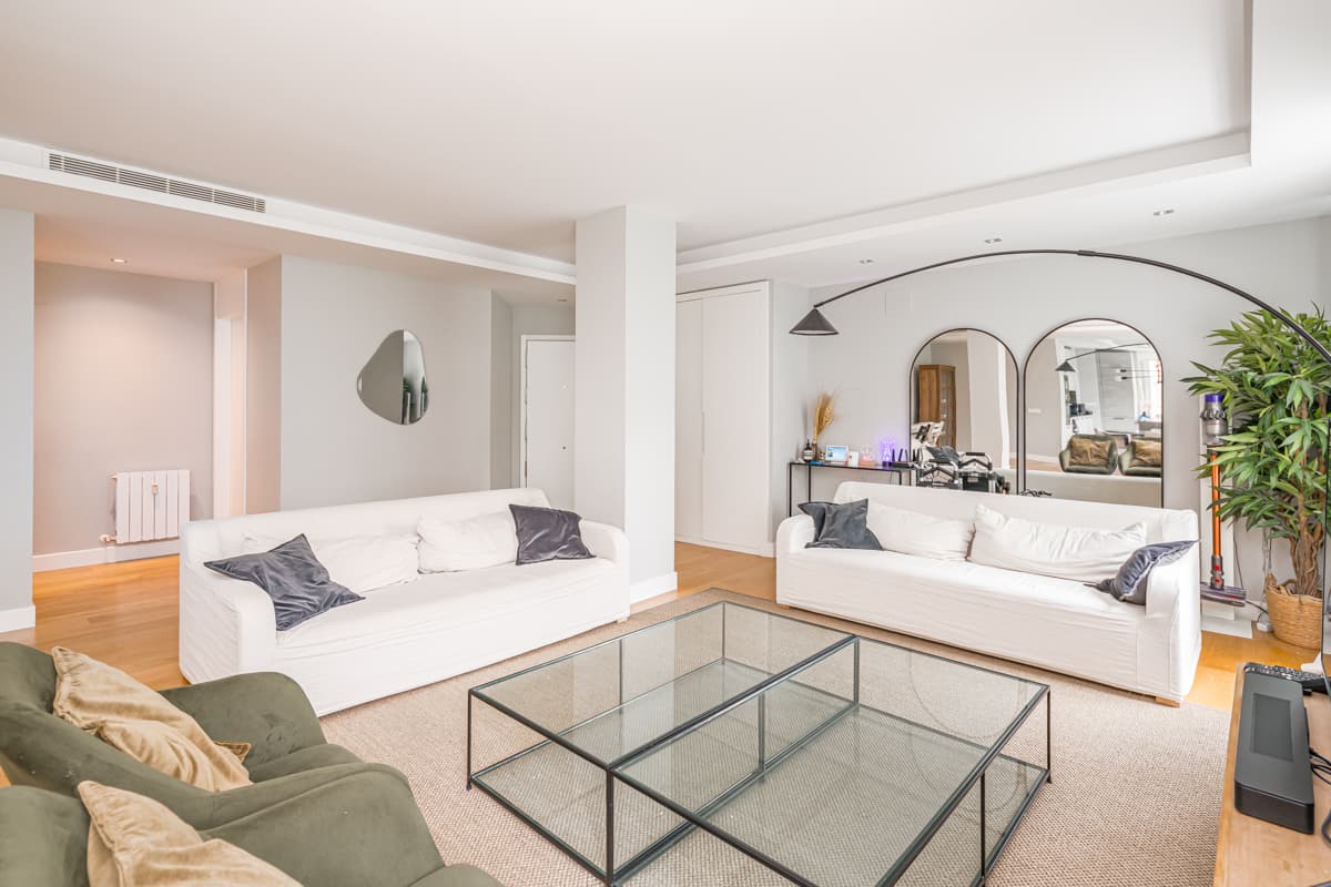 Image VirtualHome/h4evwbawdzpkagwxrluo