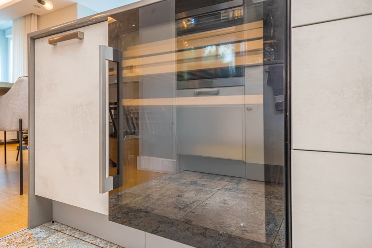 Image VirtualHome/qhbbozcctakolaadubdt