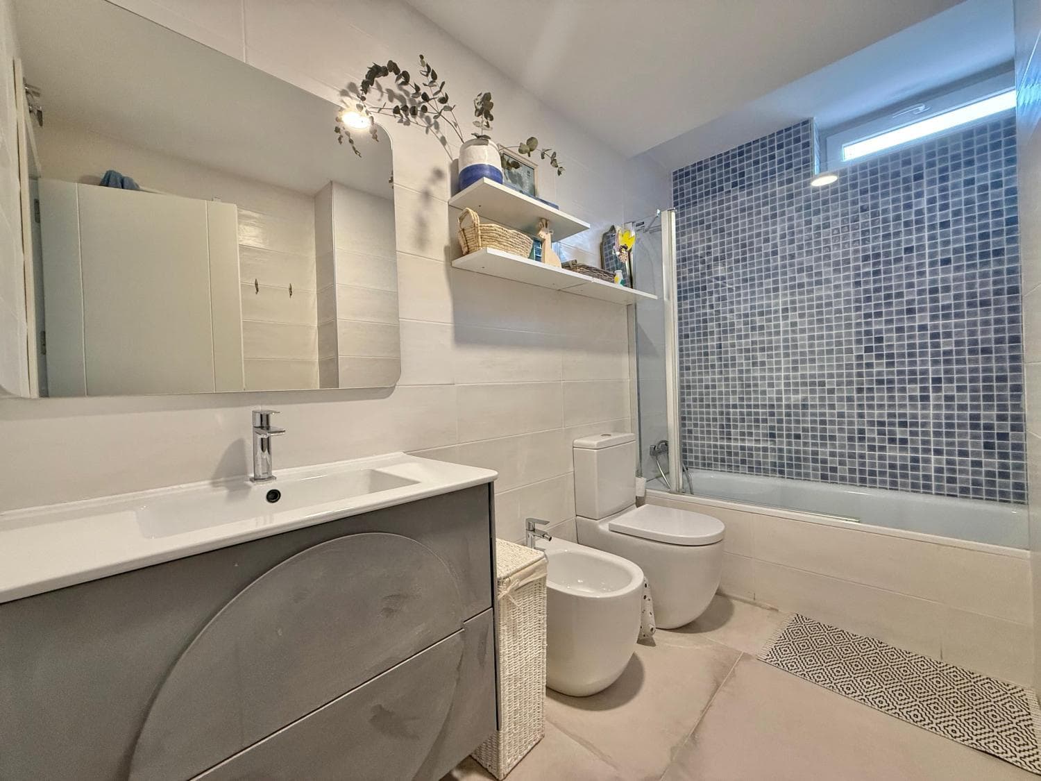 Image VirtualHome/sisq262jsmz1i6l2zuvj
