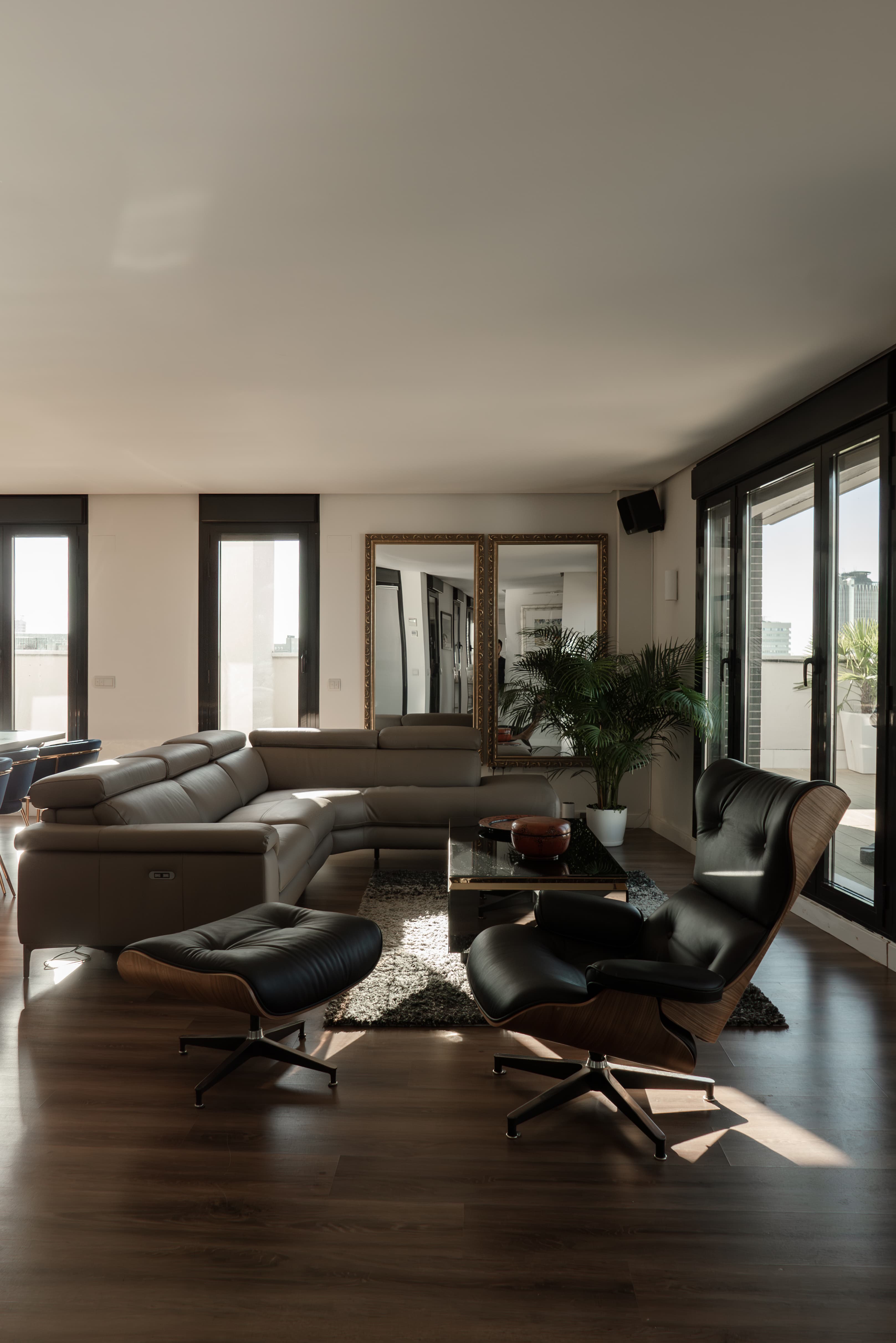 Image VirtualHome/uxcrcugxvh1hefvefqxr