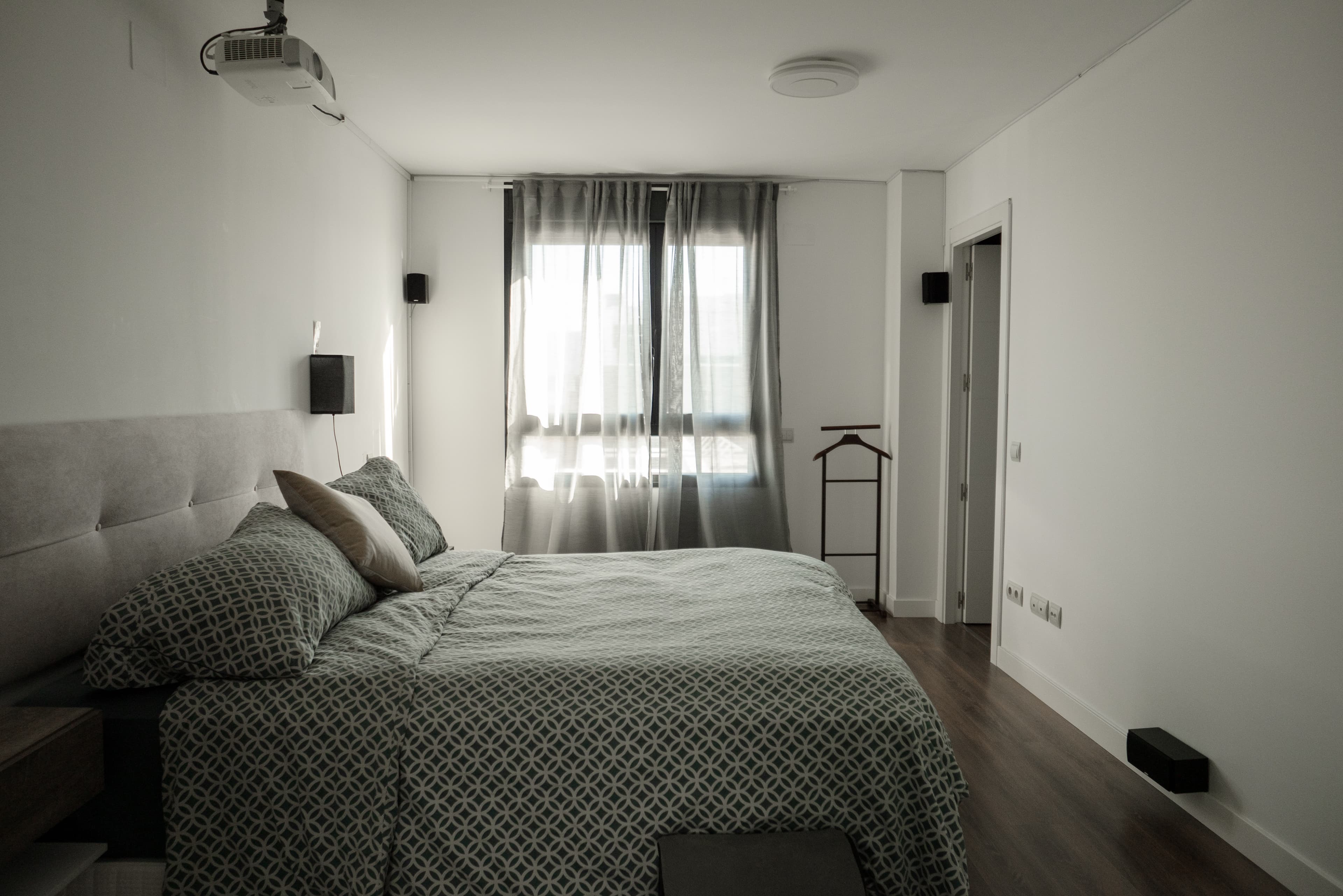 Image VirtualHome/g2srpejiylp7gnjpk6yq