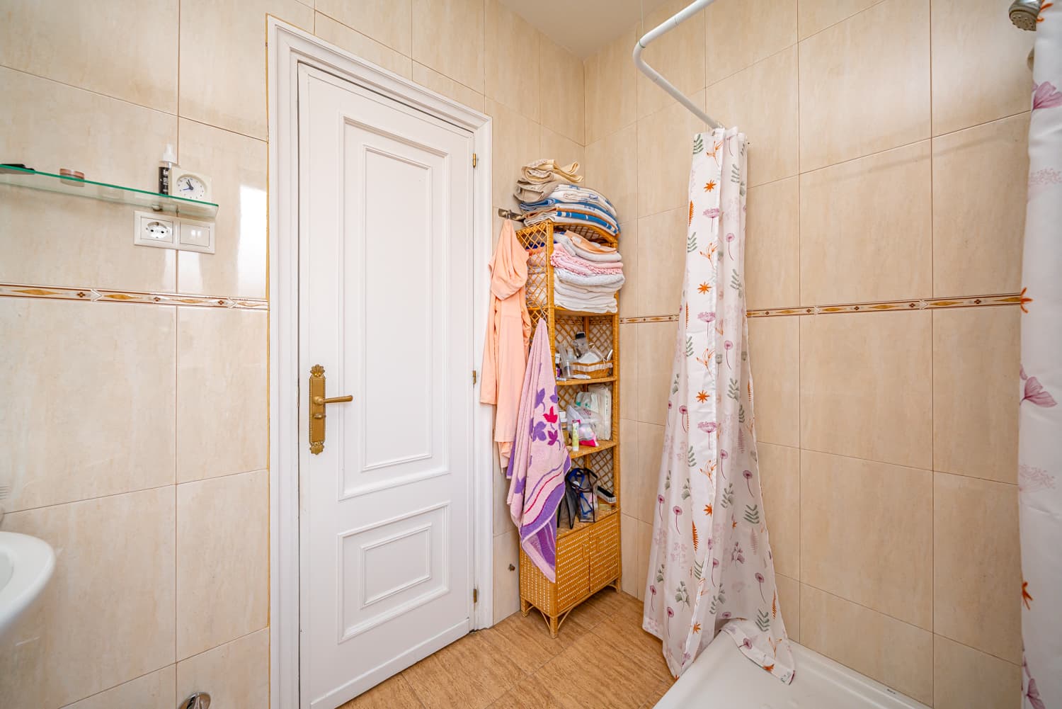 Image VirtualHome/efetdj1rw0awp8tbyyzj