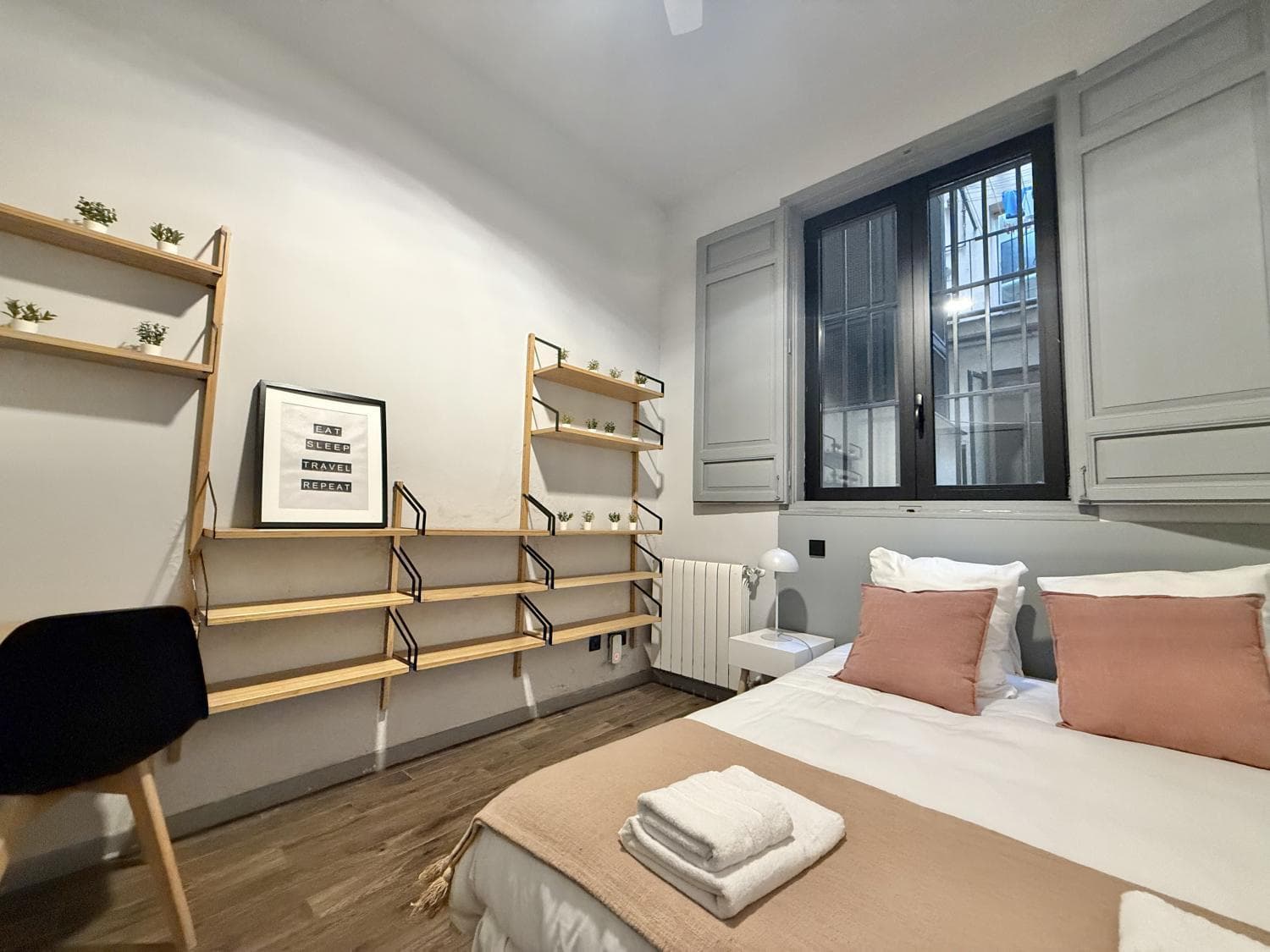 Image VirtualHome/tfnppbghfrwwihbtesw3