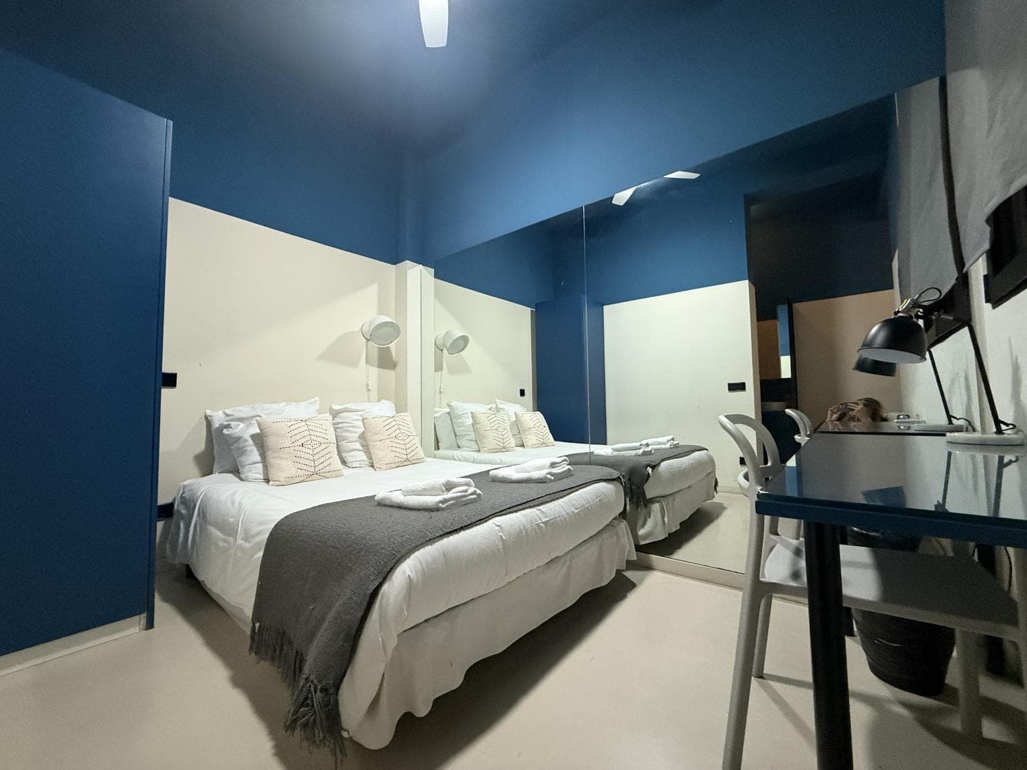 Image VirtualHome/uonx0ncwgp3foqnn8vjs