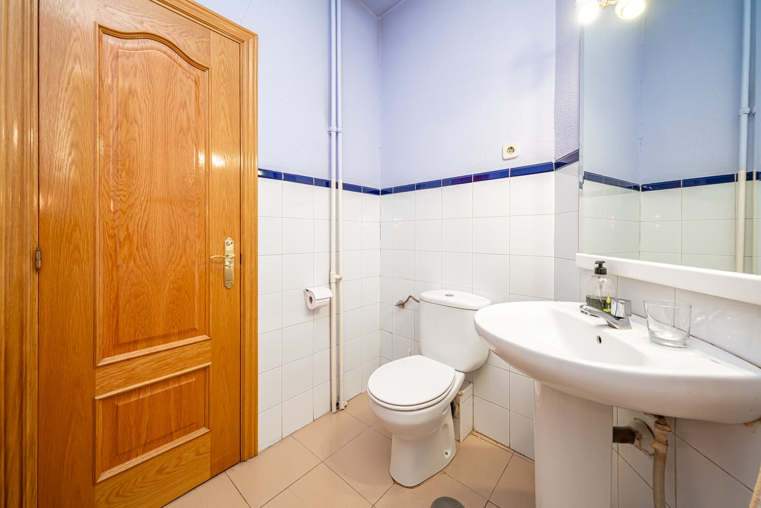 Image VirtualHome/htextqyghygjmwoutvjk