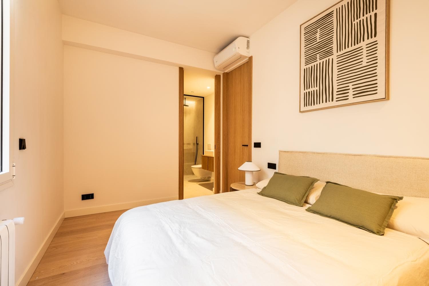 Image VirtualHome/zoixxzwgsbucljuts4vy