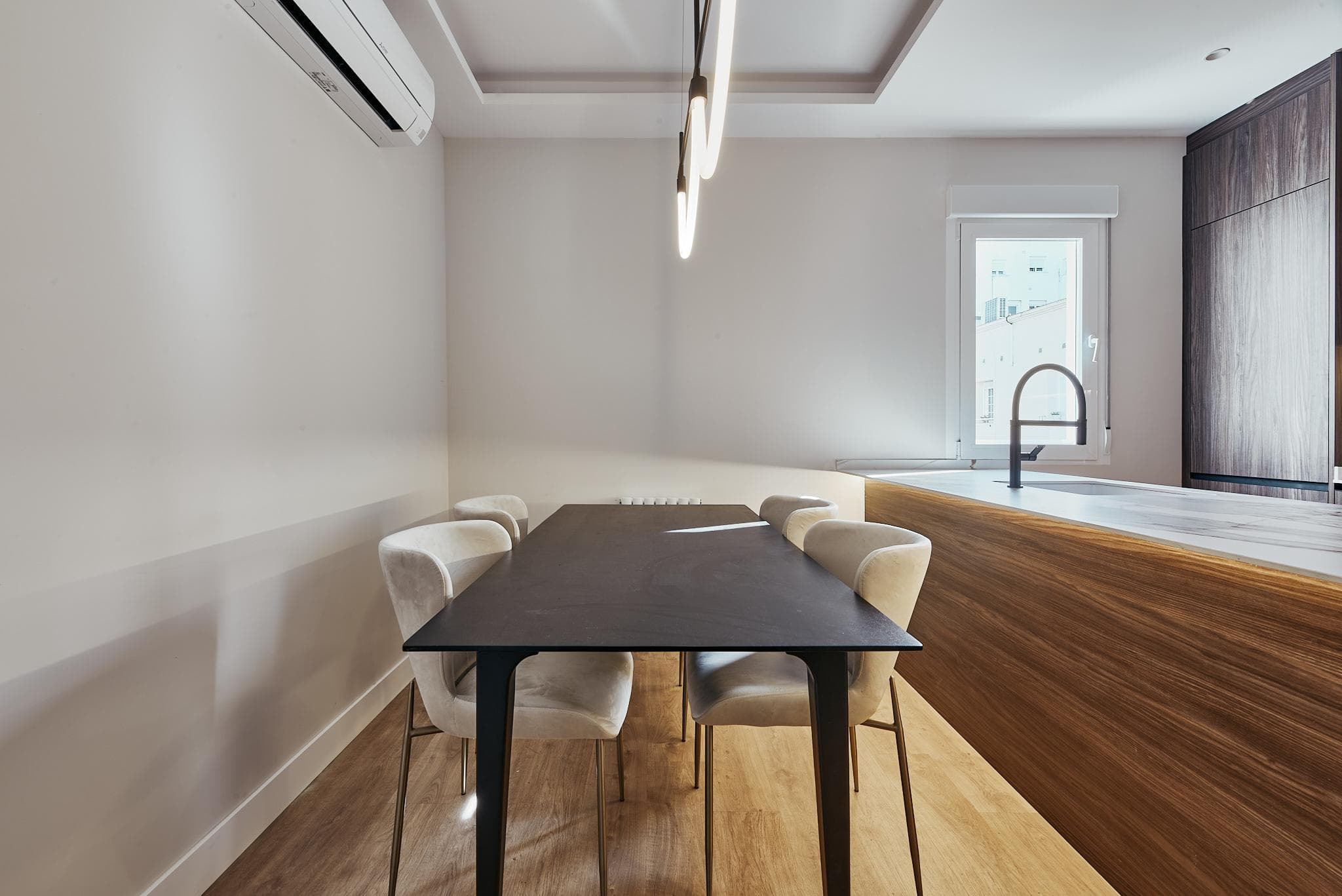 Image VirtualHome/gnjqc3ej3ljnbysobavw