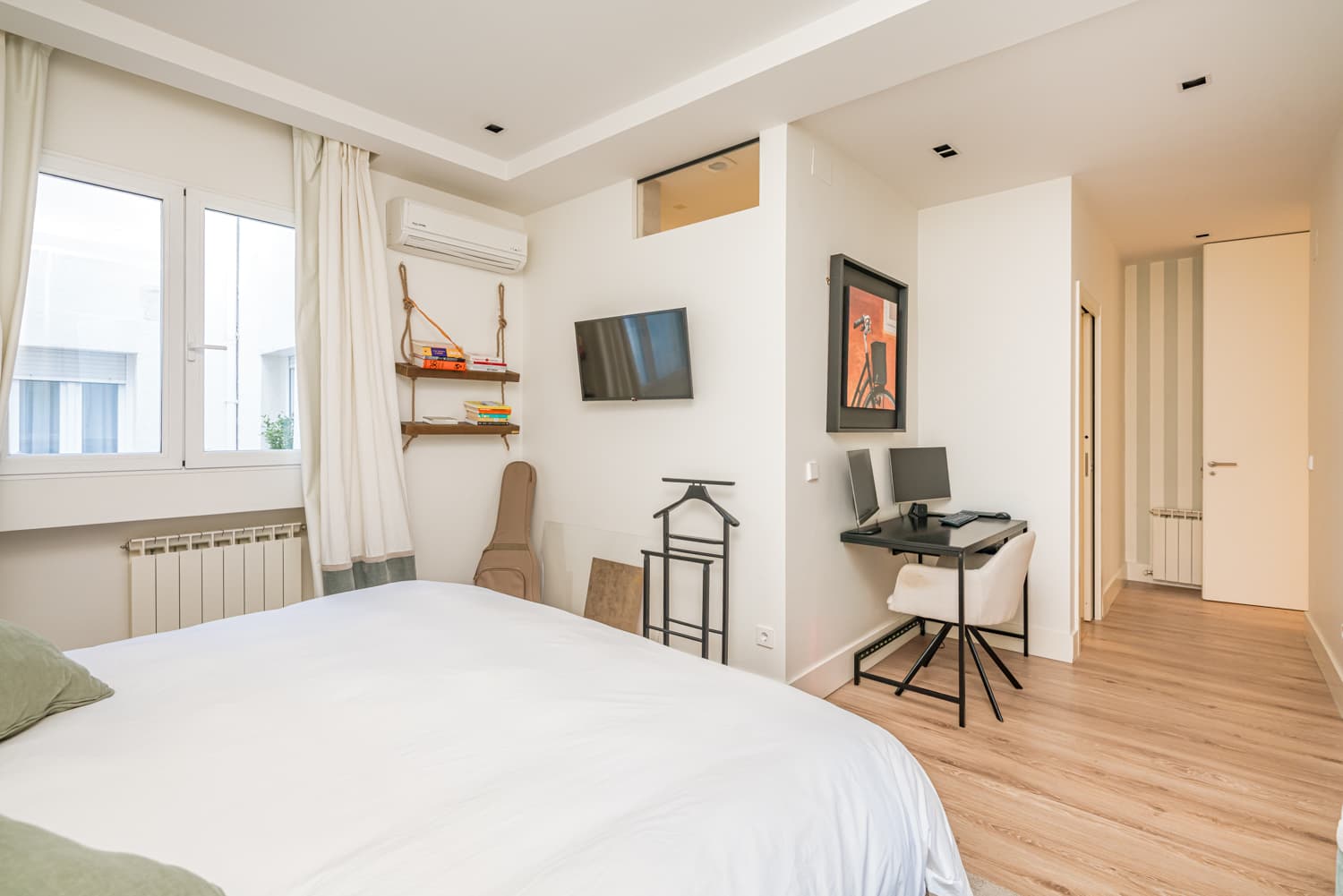 Image VirtualHome/kwuwcm6zvnimumtg5hiz