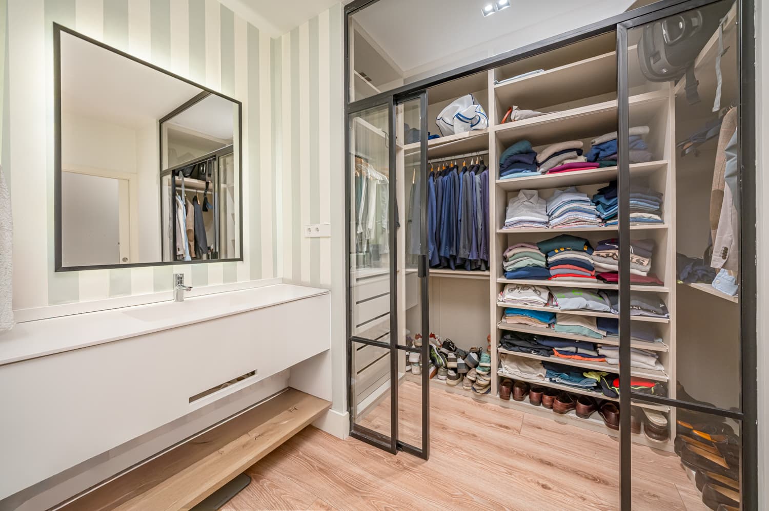 Image VirtualHome/hxp4pls17nmw9nxohsln