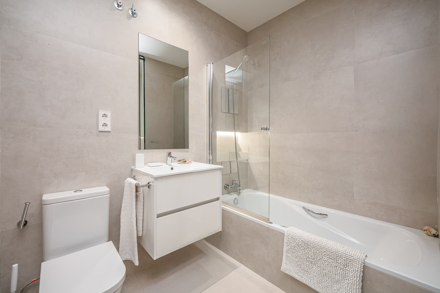 Image VirtualHome/mt9i3vckrsjlwungchya