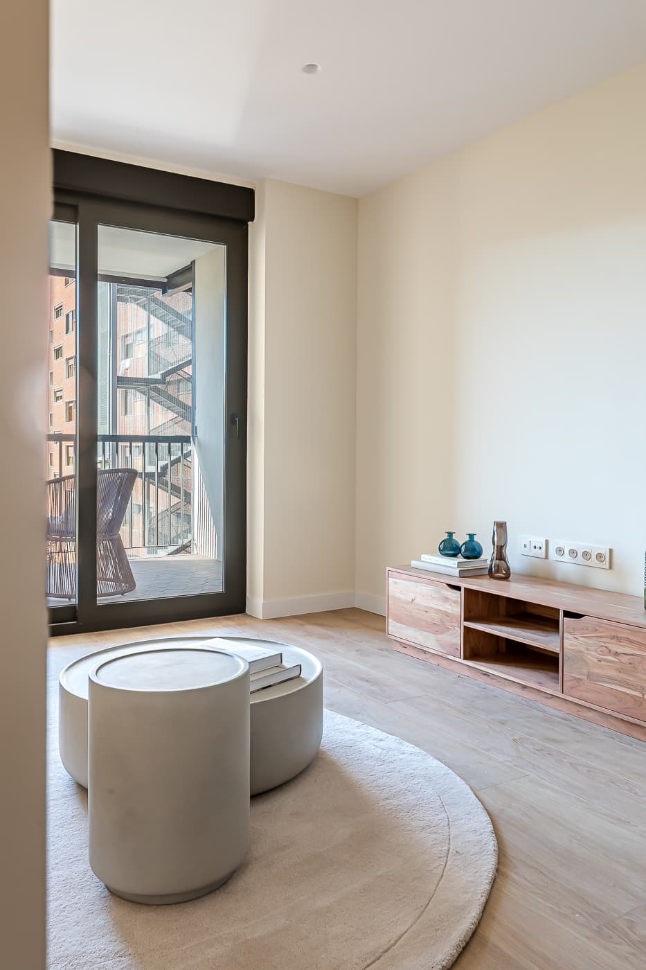 Image VirtualHome/rhgnbfhvr246m4vnairh