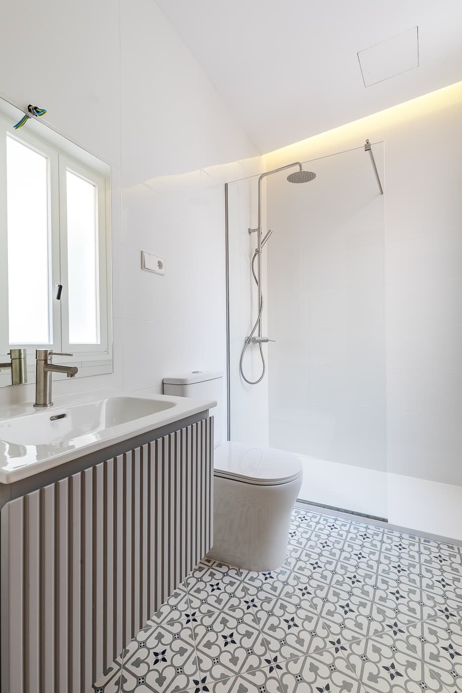 Image VirtualHome/yb8tt7aryedxybgonxju