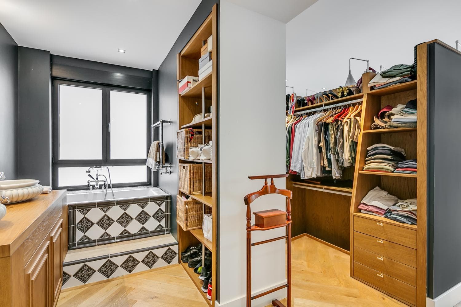 Image VirtualHome/uwphra7t1thozgahhit0