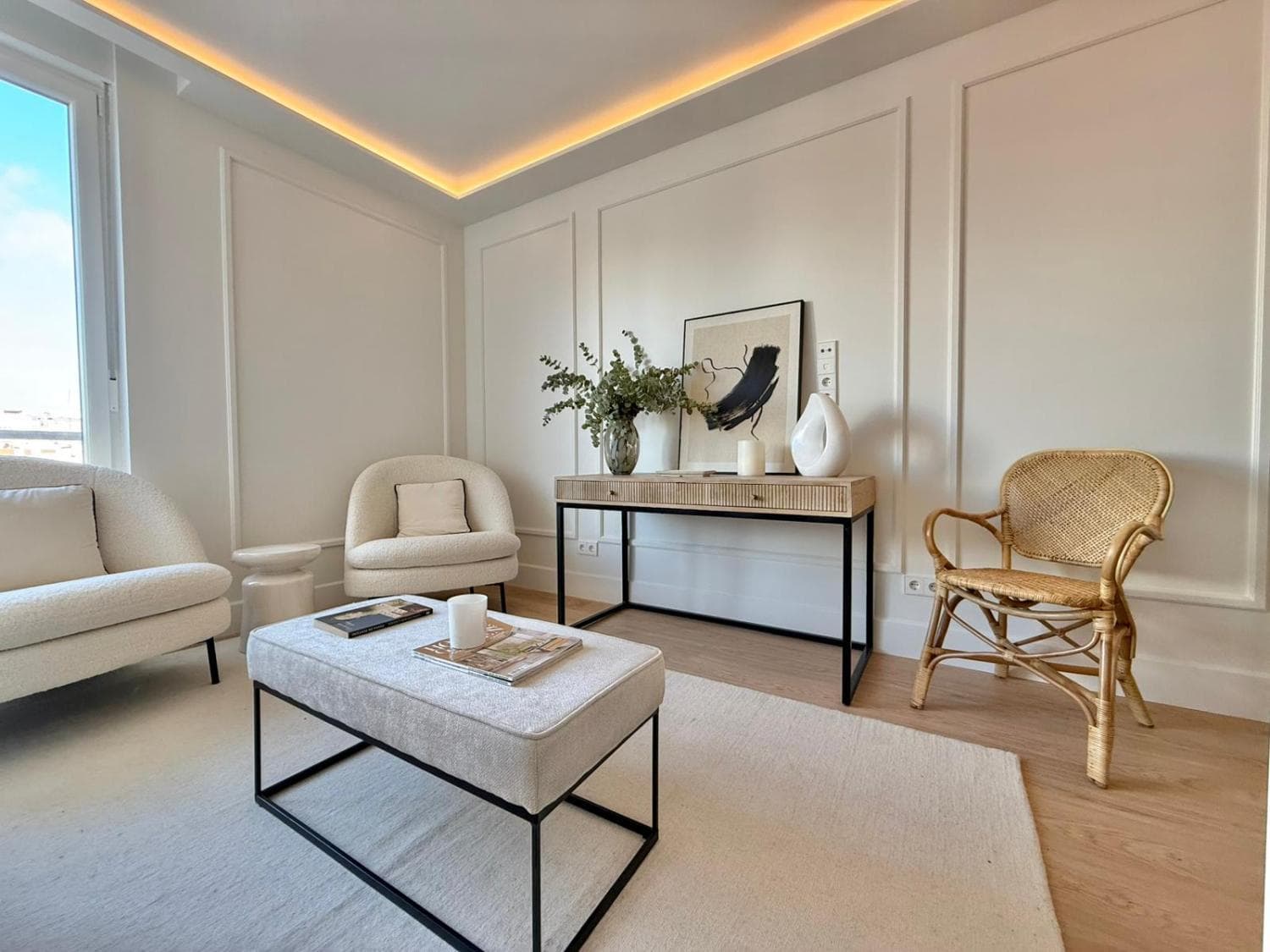 Image VirtualHome/n8f2wvtbjfn5xqlngoyy