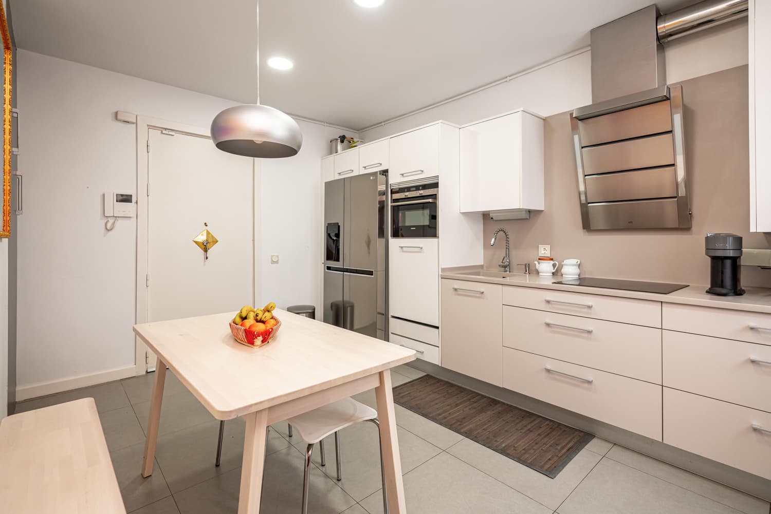 Image VirtualHome/gg39c5kf25wxdovujnru