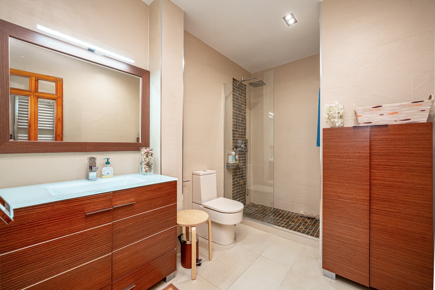 Image VirtualHome/ay8fwutu5aszktkfsiyr