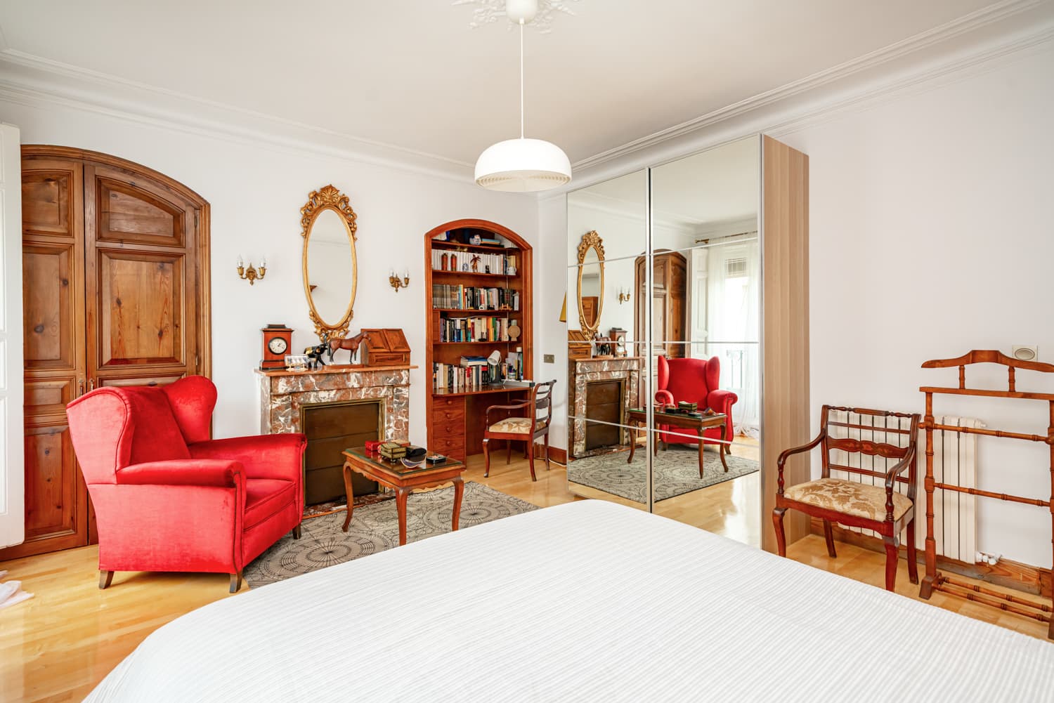 Image VirtualHome/a8iets5ibxjgodl6z8op