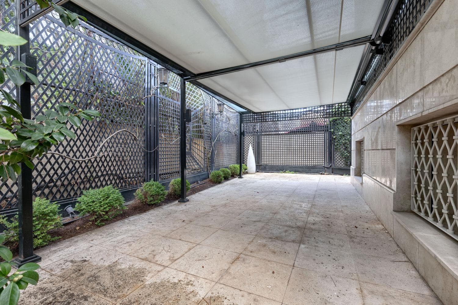 Image VirtualHome/plslwafj28xhcm5pd6yq