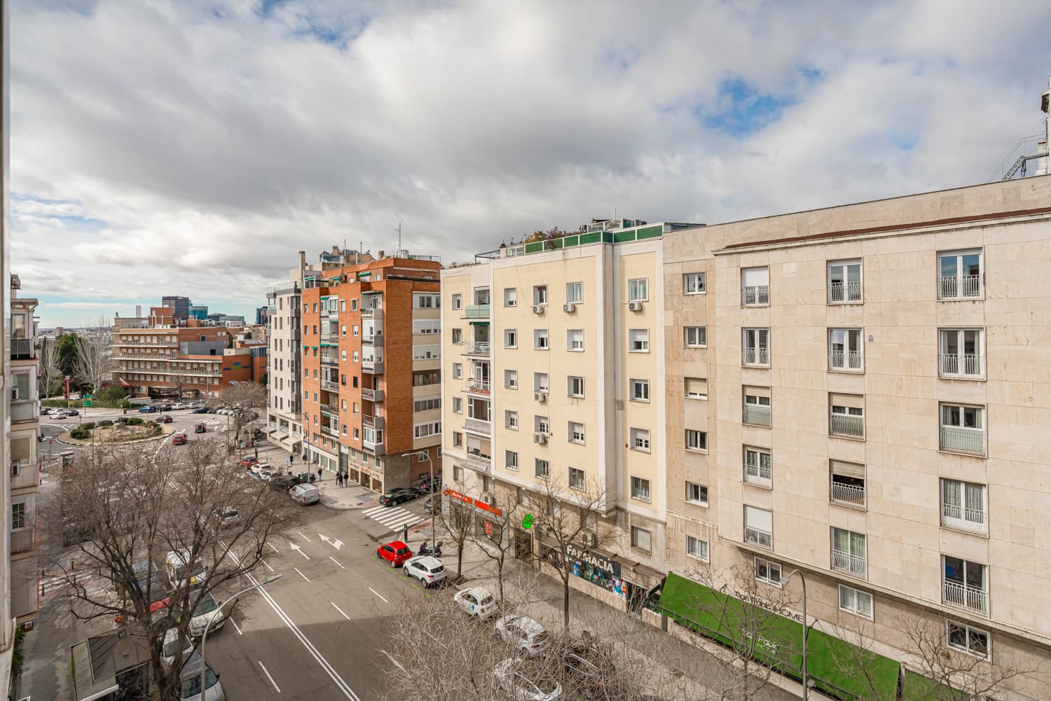 Image VirtualHome/mujypc4s31v0mkuy9dcj