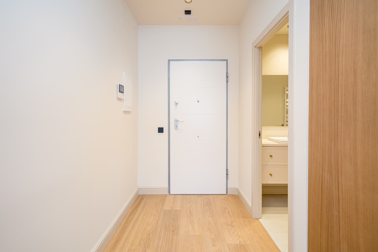 Image VirtualHome/gxavakftcntho1lakcnr