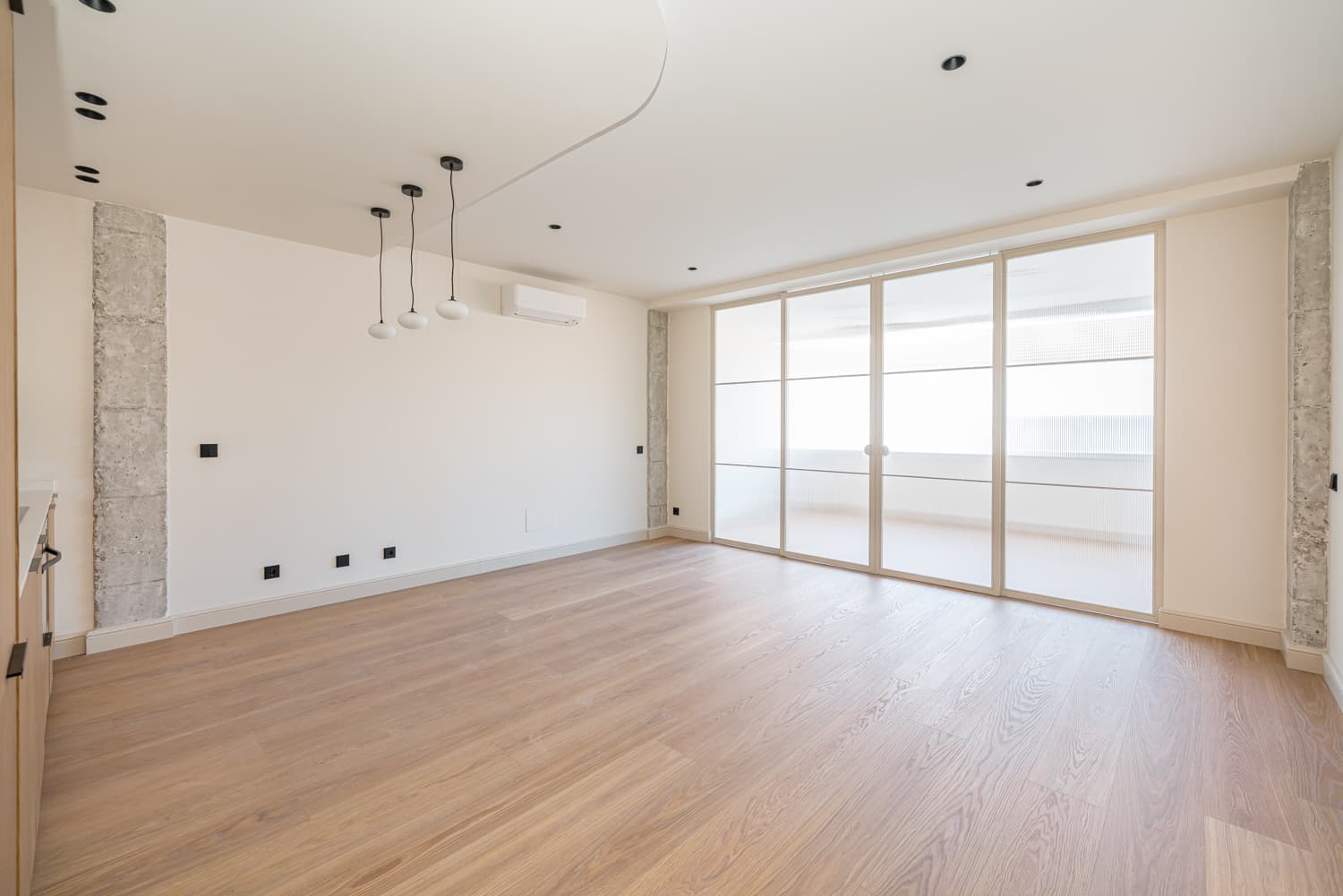 Image VirtualHome/fvwget5blzn28ldeavyx