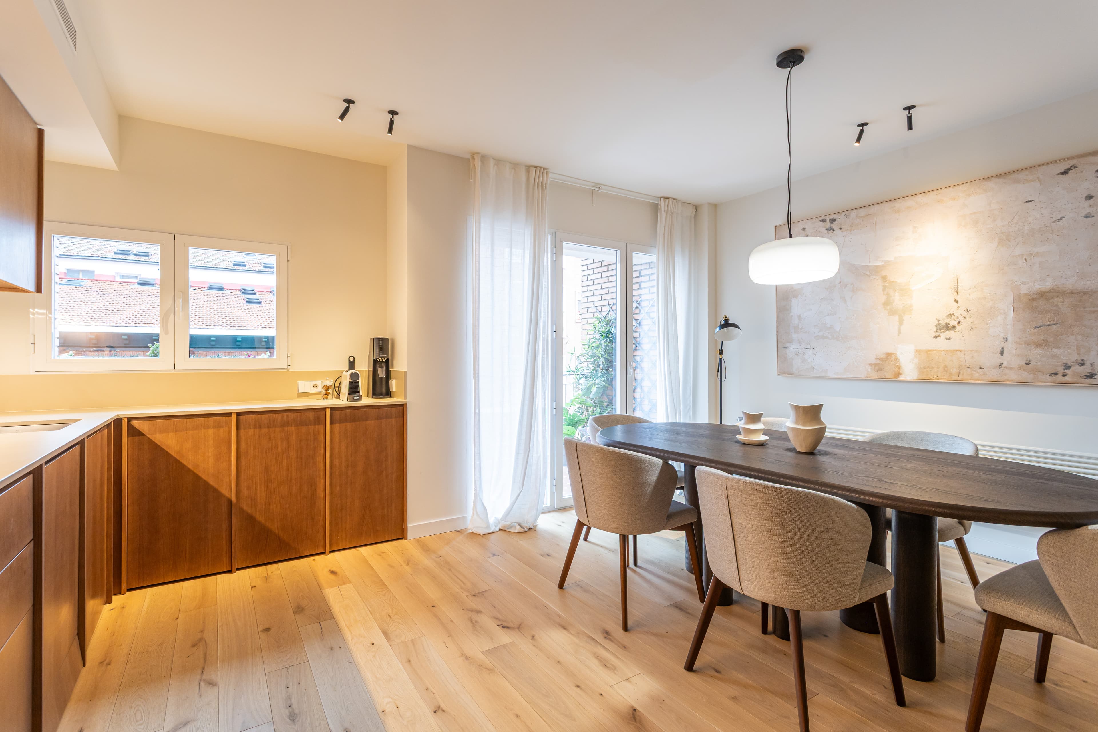 Image VirtualHome/geaywjznopd2efmw7abz