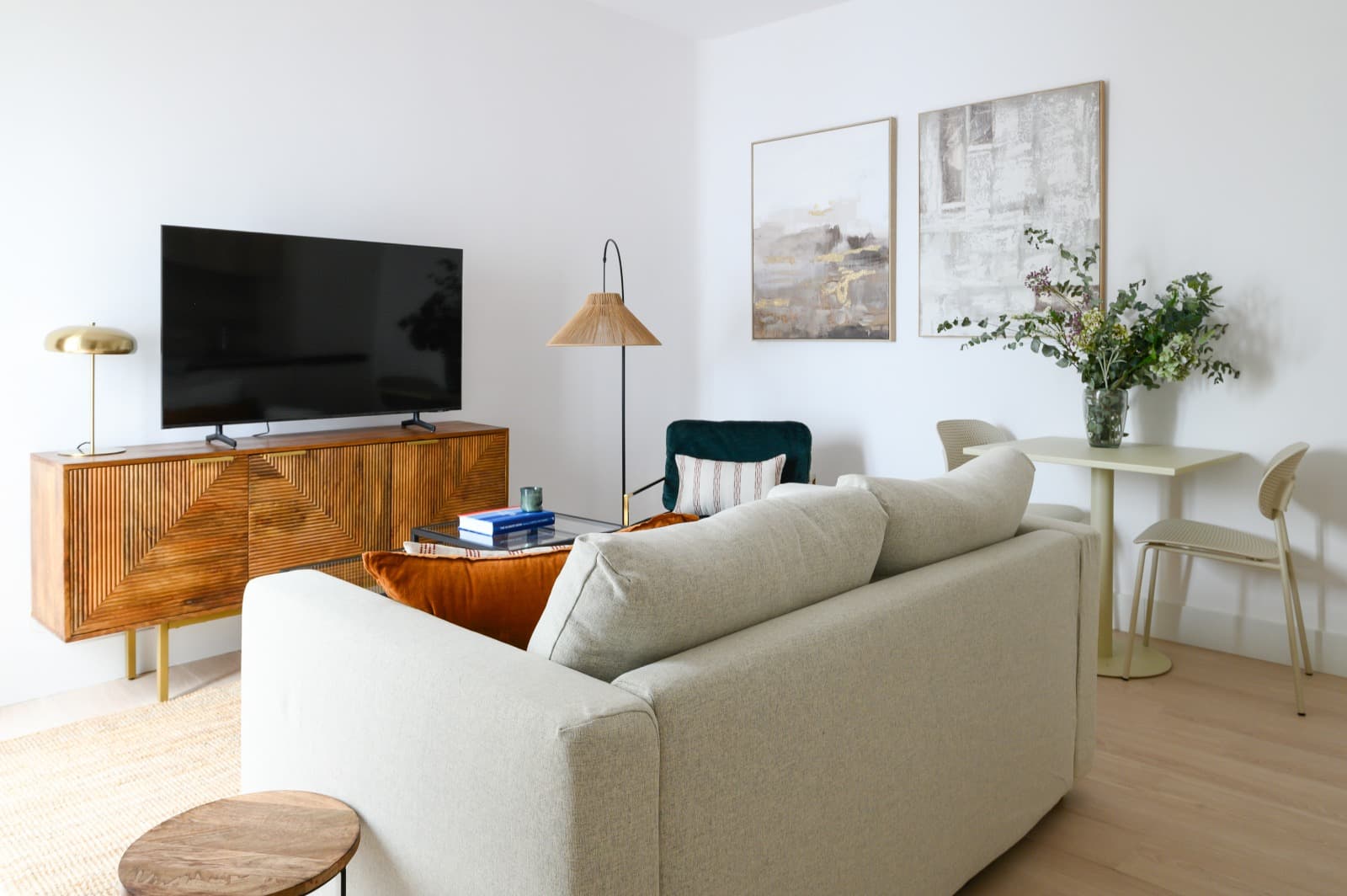 Image VirtualHome/otyvsecrbbcuceka1gtq