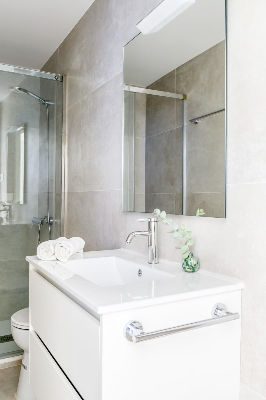 Image VirtualHome/frbebethnwv3bpeszwle