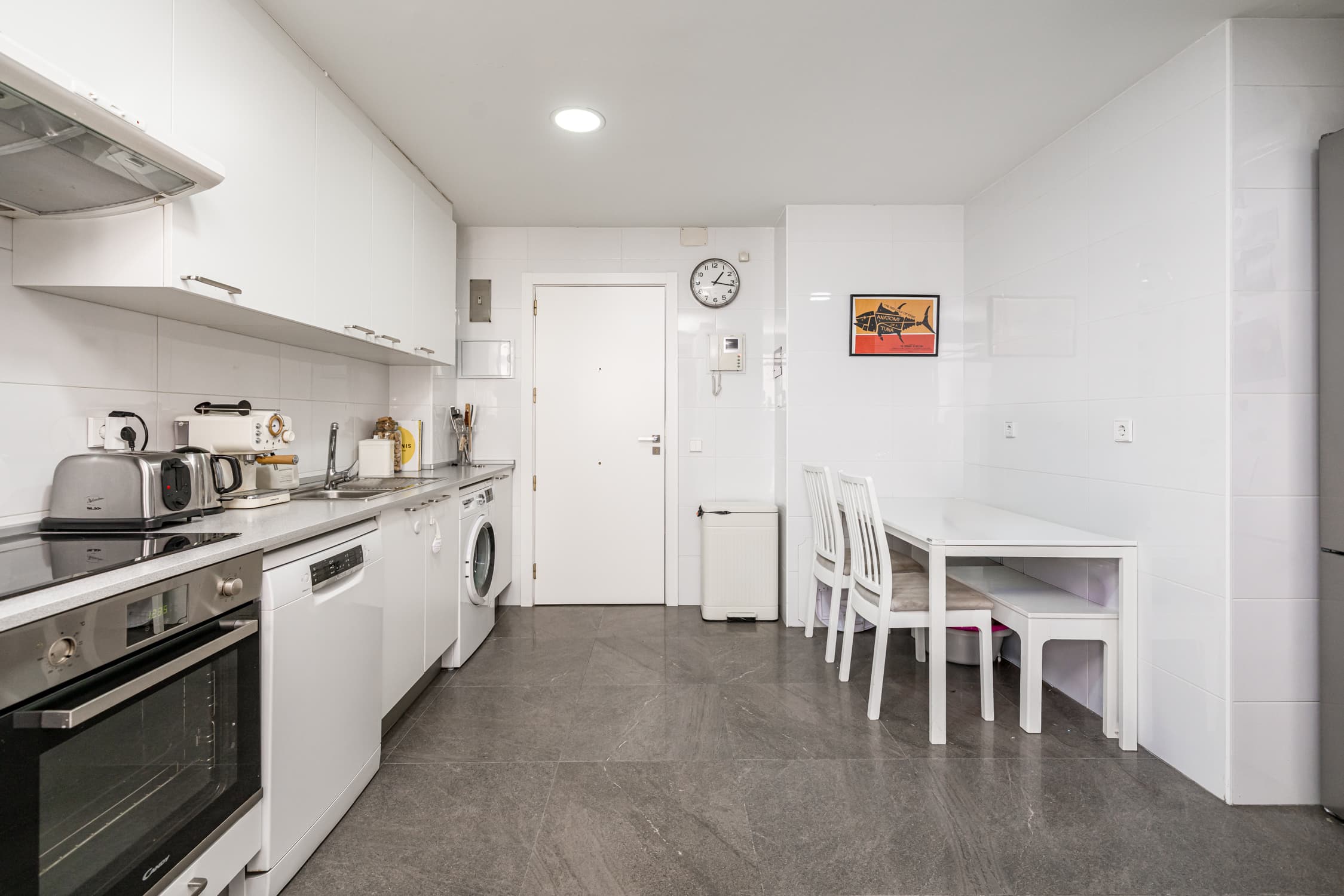 Image VirtualHome/rcwdembzrre5j9kg3g6h