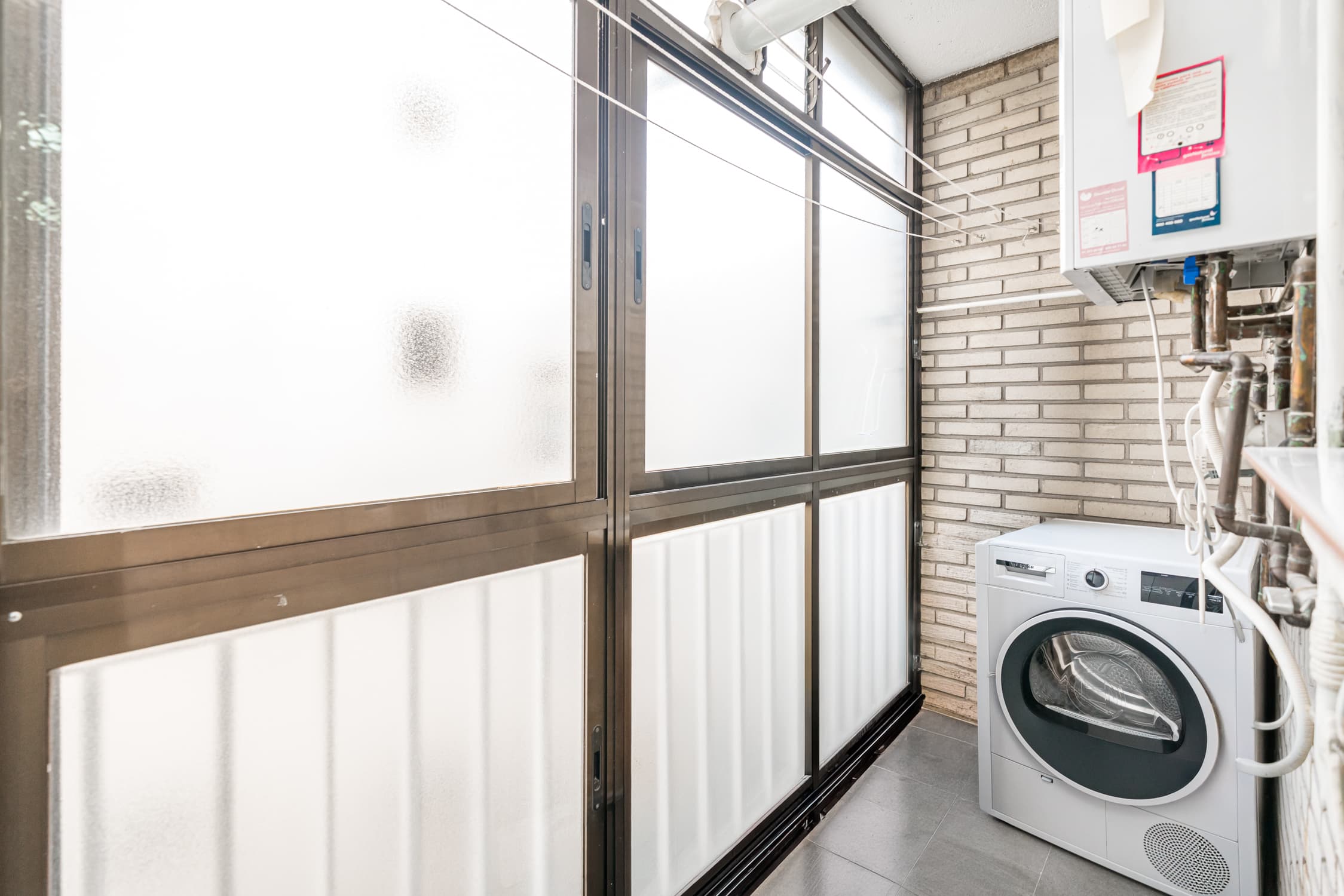 Image VirtualHome/nidjz2vfbnhwny3nhn0k