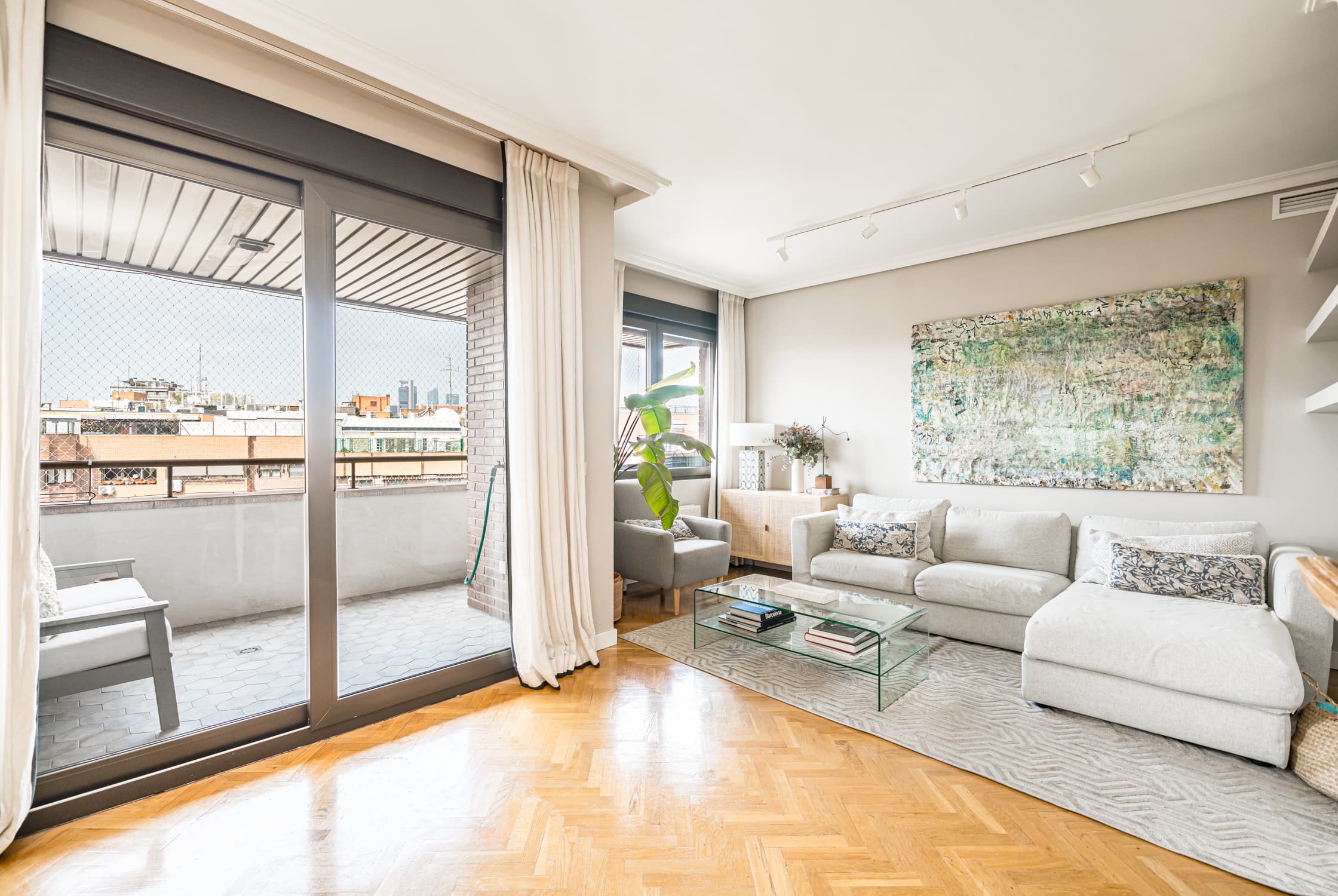 Image VirtualHome/qmnwrwaldurl2eecj7rl