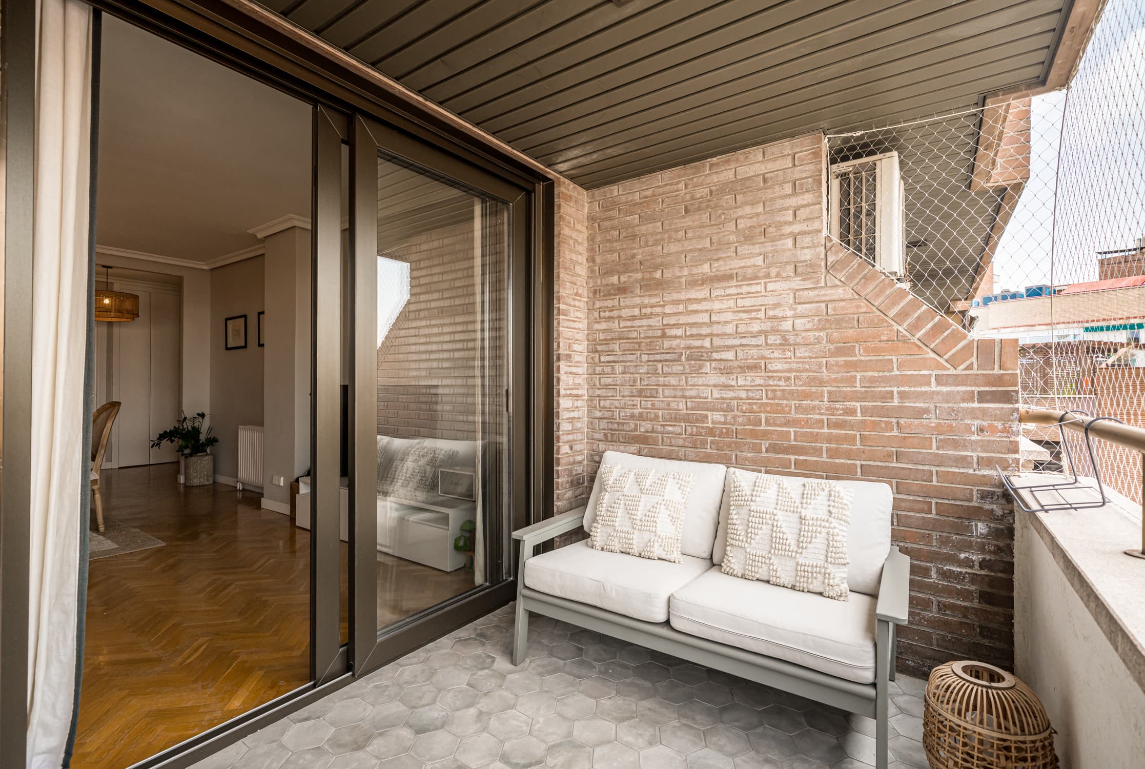 Image VirtualHome/xmqwcnbmjwtns1f9kawd